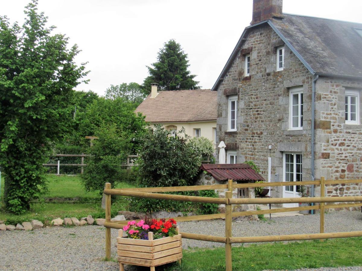 Gite Marlotte Vila La Lande-Saint-Simeon Exterior foto